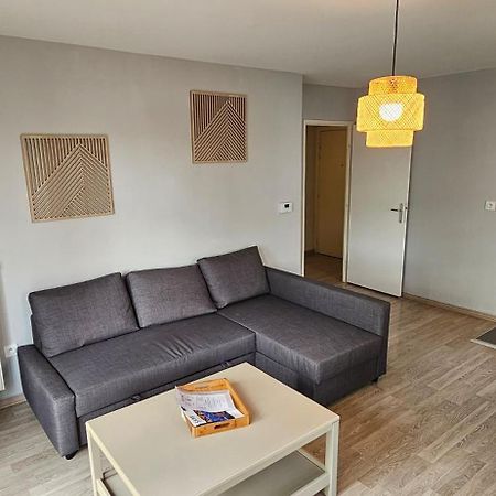 Appartement 2 Chambres Avec Terrasse Et Garage Saint-Andre-lez-Lille Eksteriør bilde