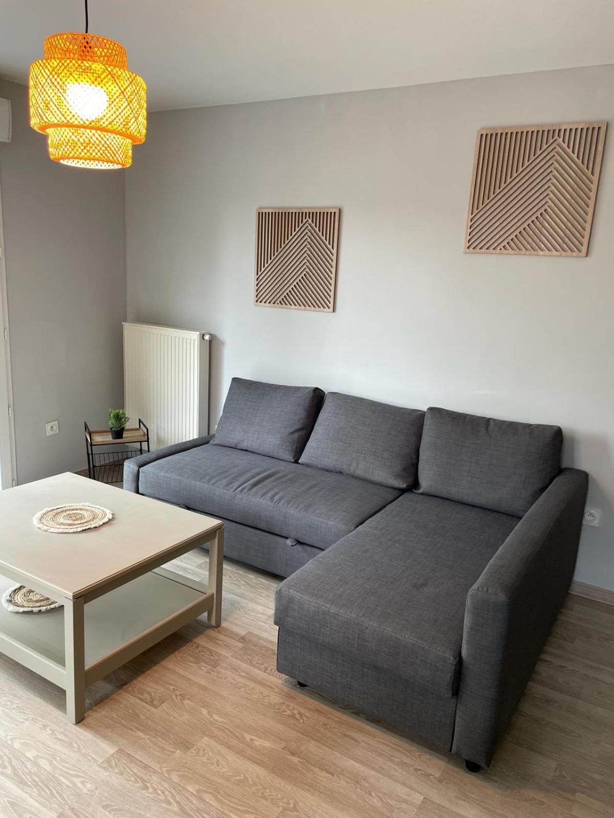 Appartement 2 Chambres Avec Terrasse Et Garage Saint-Andre-lez-Lille Eksteriør bilde