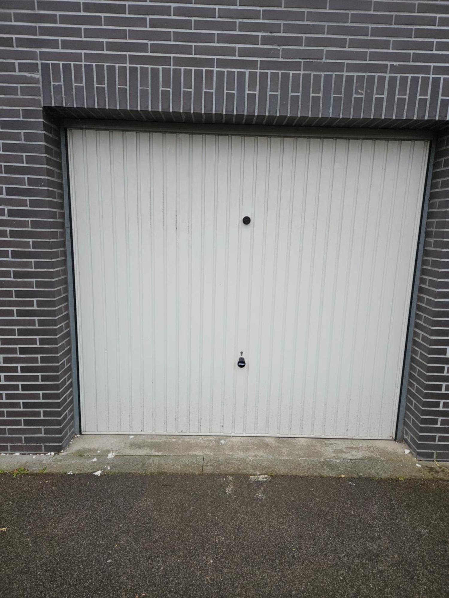 Appartement 2 Chambres Avec Terrasse Et Garage Saint-Andre-lez-Lille Eksteriør bilde